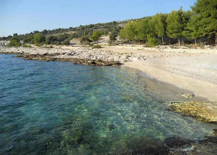 Nediljka アパート プリモシュテン