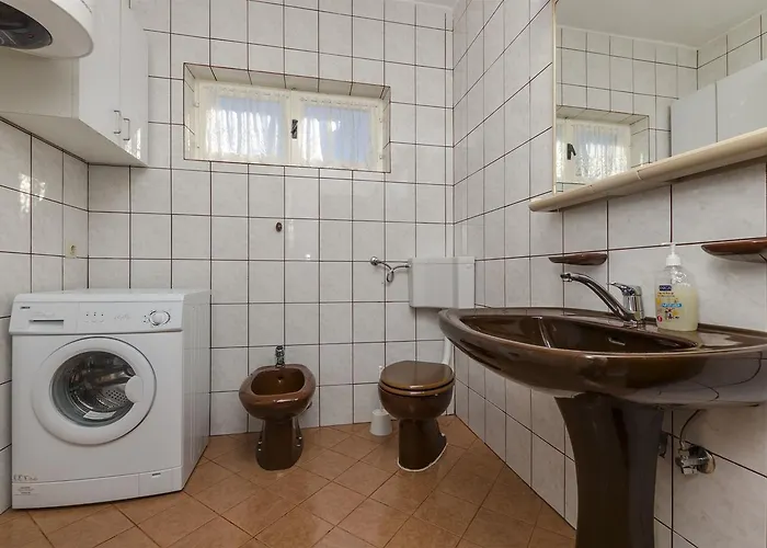 Nediljka * プリモシュテン